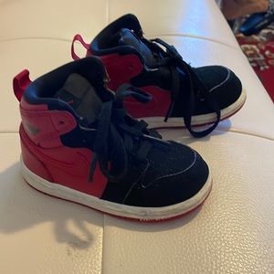 Toddler Jordan 1s size 6C red and black